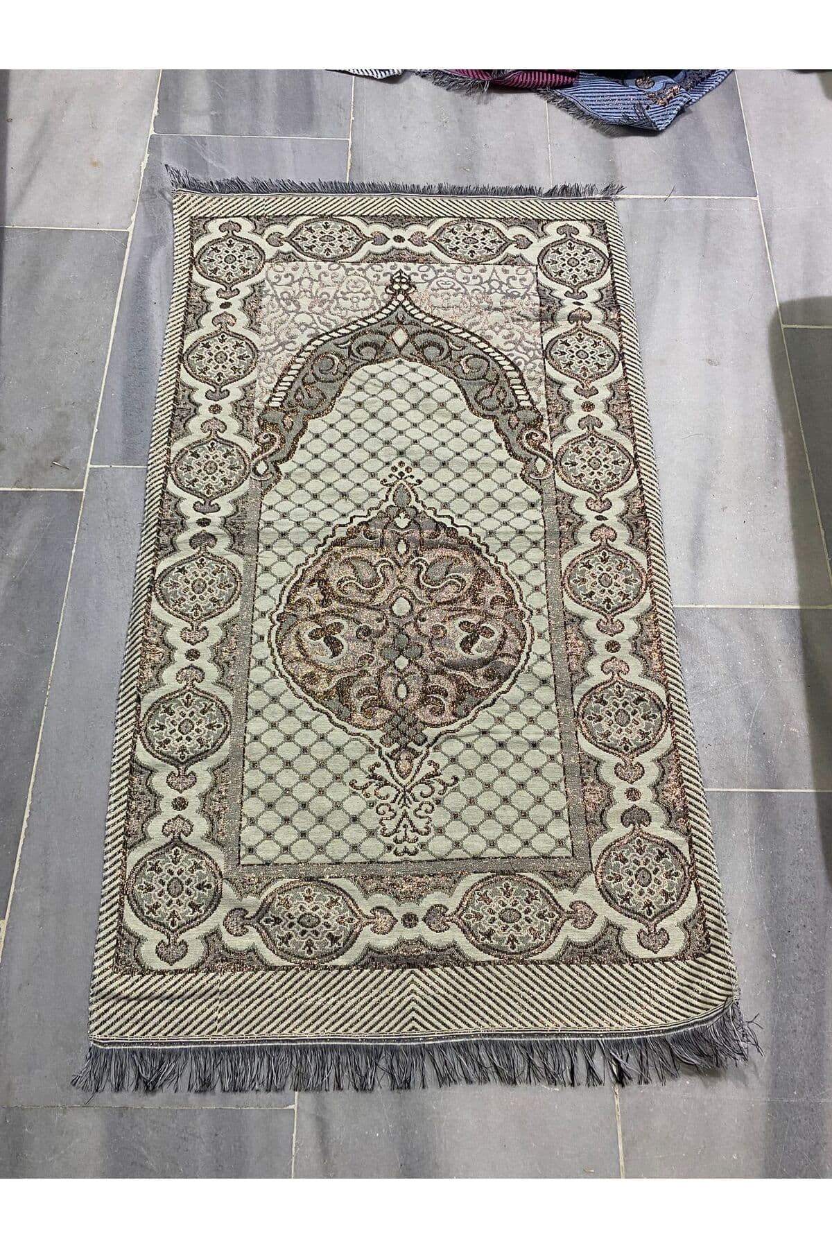 Simli Goblen Namaz Seccade — görsel 1