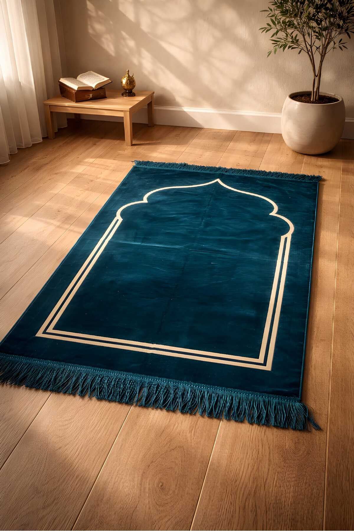 Sade Az Desenli Kadife Seccade Namazlık Sık Dokuma Dodya İplik Göz Yormayan Desen — görsel 2