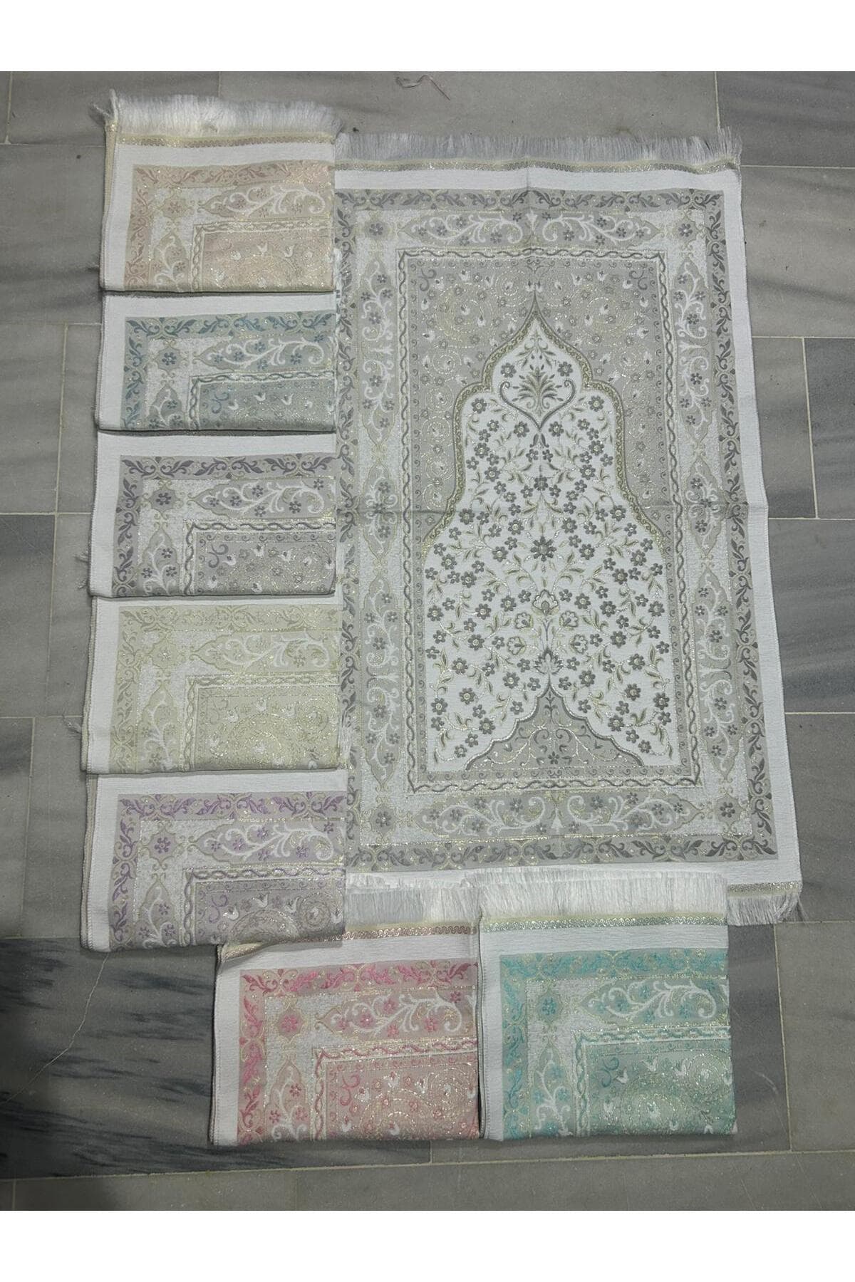 Lüks Şönil Çeyizlik Seccade - Kendinden Desenli Seccadesi — görsel 1